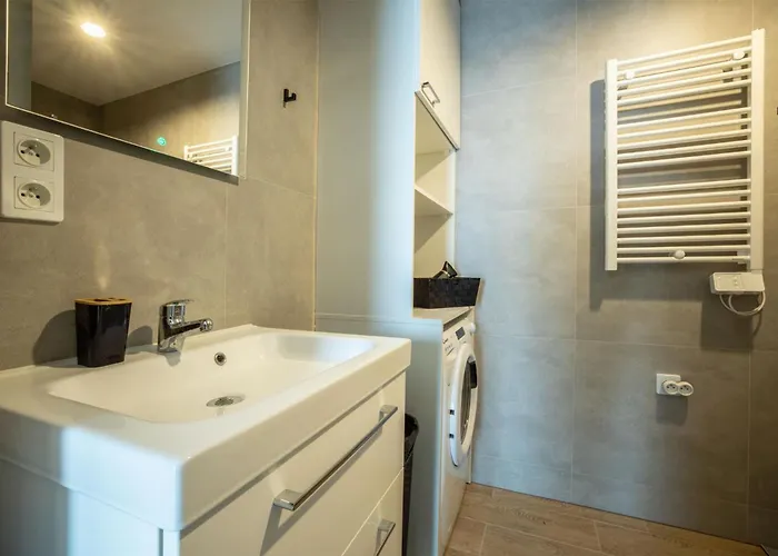 Wigurytower 72' * 罗兹